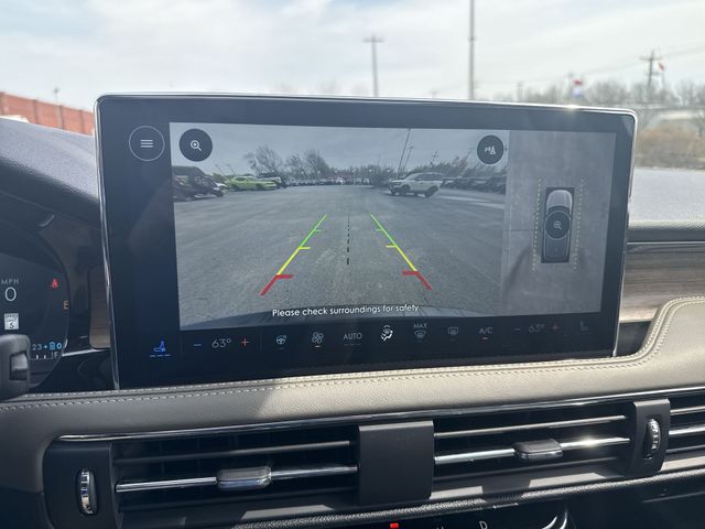 Certified Used 2025  Lincoln Grand Touring image 26