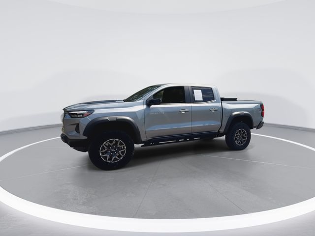Used 2024 Gray Chevrolet ZR2 image 6