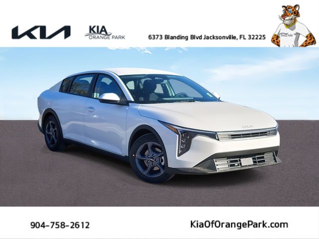 2026 Kia K4 LXS FWD