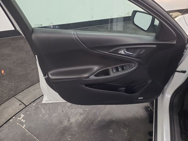 2018 – Chevrolet – Malibu