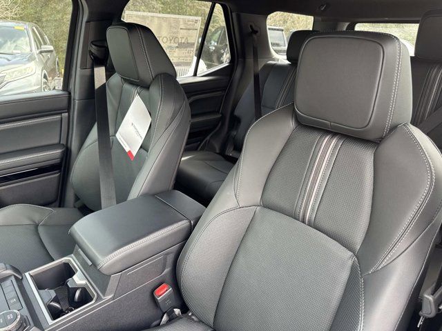 2025 Toyota 4Runner Limited - Photo 12