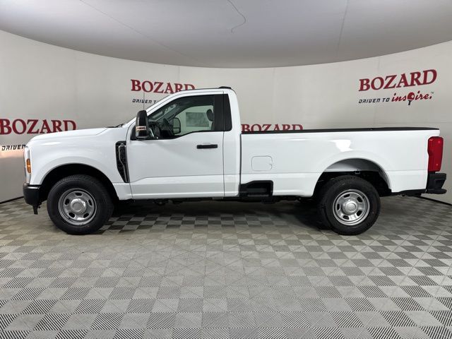 2024 Oxford White Ford Super Duty F-350 SRW XL RWD Truck