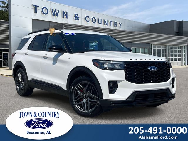 2025 Ford Explorer ST-Line RWD