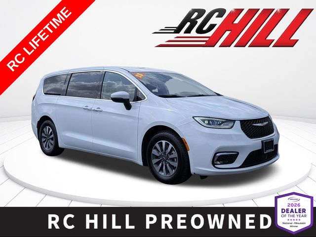 2023 Chrysler Pacifica Hybrid Touring L