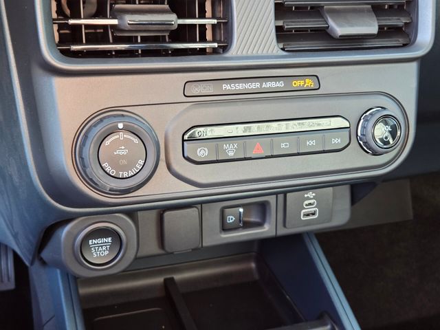 New 2026 Ford Maverick Lariat