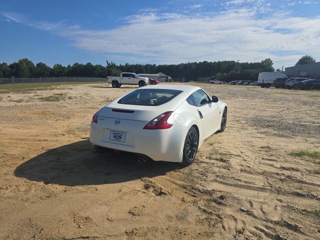 Used 2020 White Nissan Base image 8
