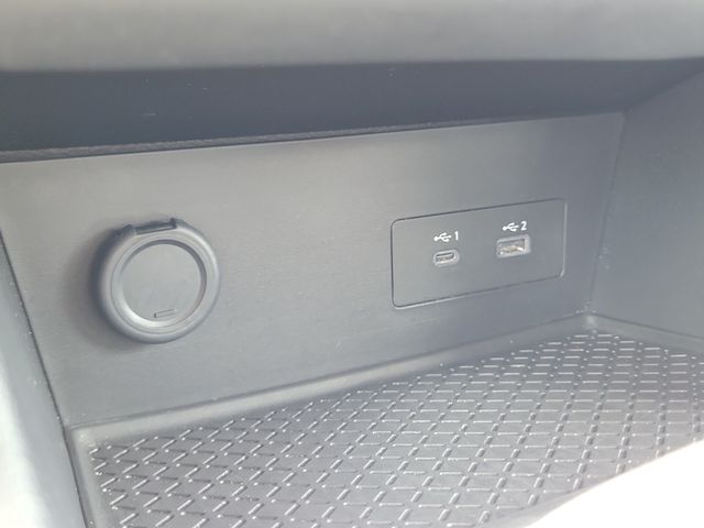 2025 Nissan Pathfinder SV - Photo 31
