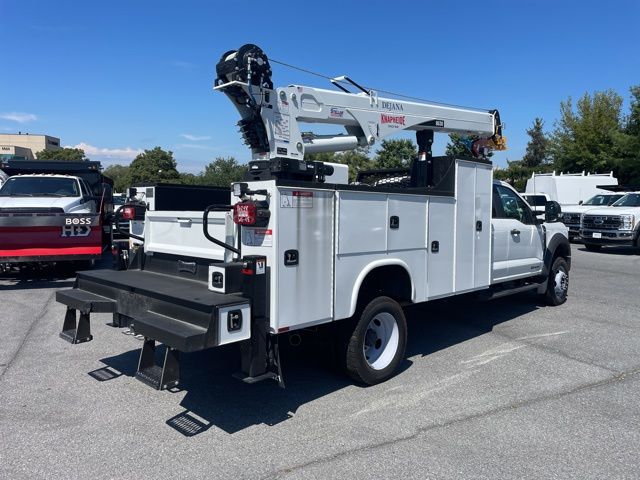 2025 Ford F-550 Chassis XL