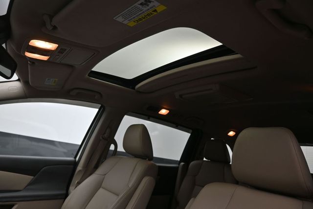 Used 2016 Honda Odyssey Van