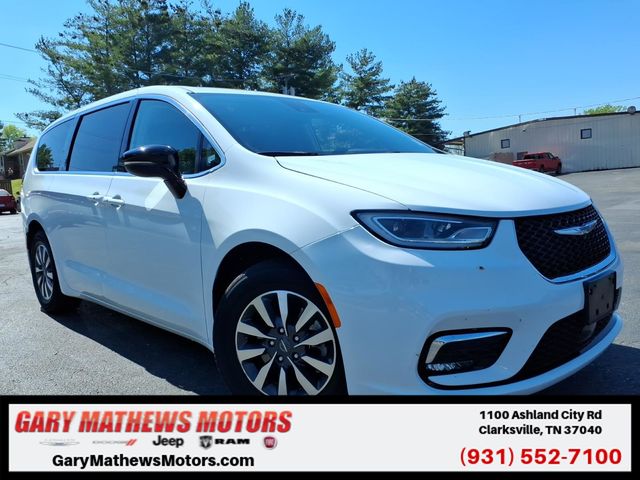 Bright White Clearcoat 2024 Chrysler Pacifica Hybrid Select FWD Minivan Front-Wheel Drive Continuously Variable Transmission