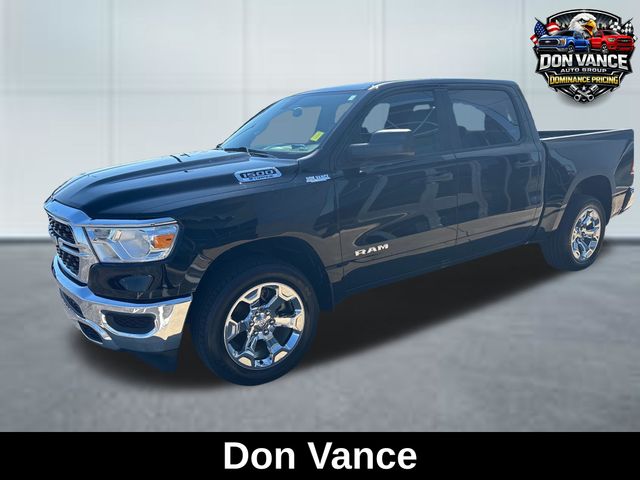 Diamond Black Crystal Pearlcoat 2023 RAM 1500 Big Horn Crew Cab 4WD Pickup Truck Four-Wheel Drive 8-Speed Automatic