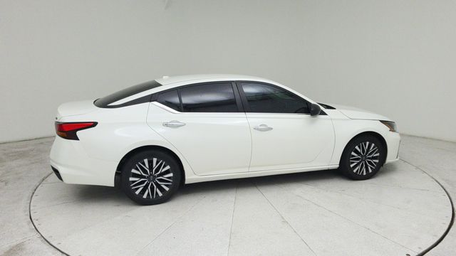 2024 Nissan Altima 2.5 SV - 5