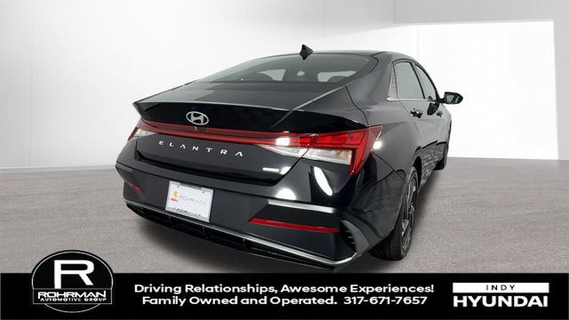 New 2025 Hyundai Elantra Hybrid For Sale in Indianapolis, IN