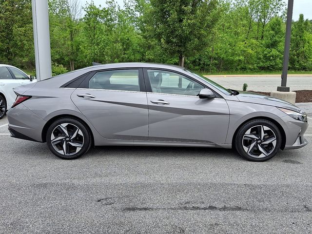 2022 Hyundai Elantra Hybrid Limited - 7