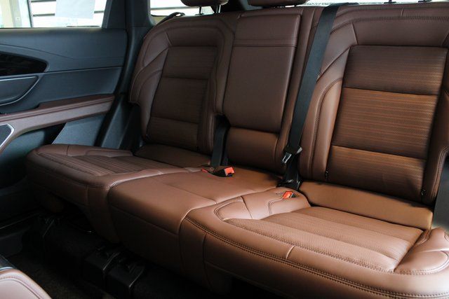 New 2026 White Lincoln Reserve image 22