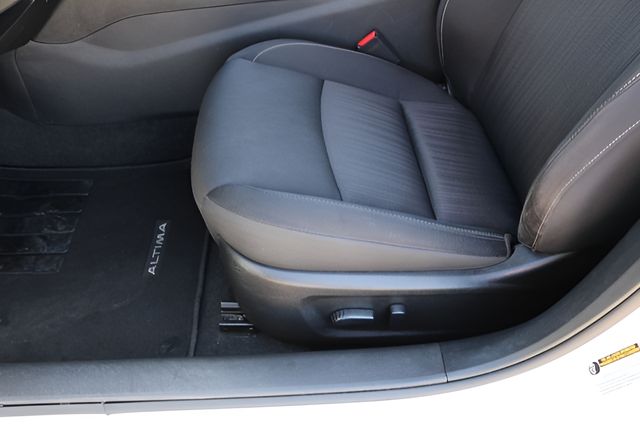 Used Car 2024 Nissan Altima  2.5 Sv For Sale Under $25,000 In Austin, Texas