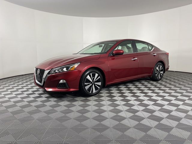 2022 Nissan Altima 2.5 SV 5