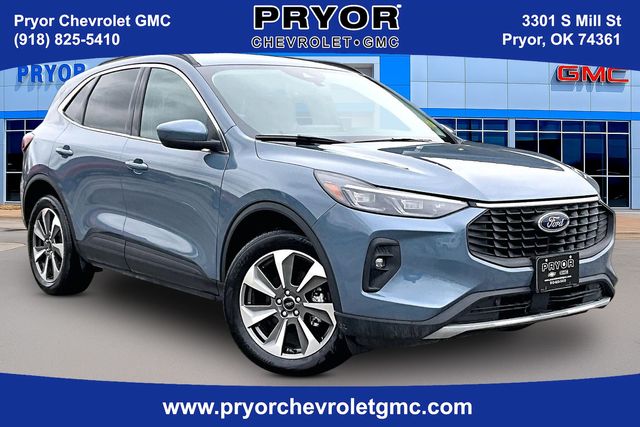 2025 Ford Escape Platinum AWD