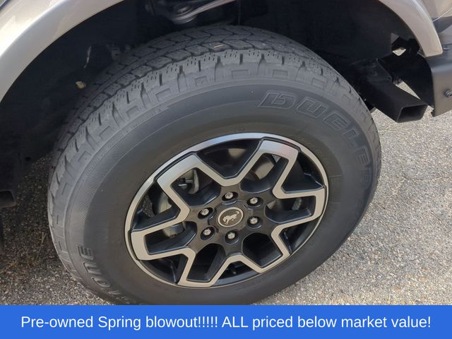 Used 2021 Silver Metallic Ford Outer Banks image 15