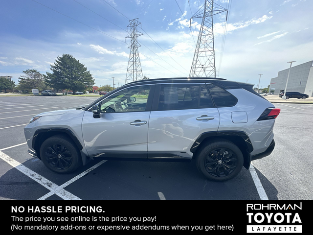 2023 Toyota RAV4 Hybrid XSE 3