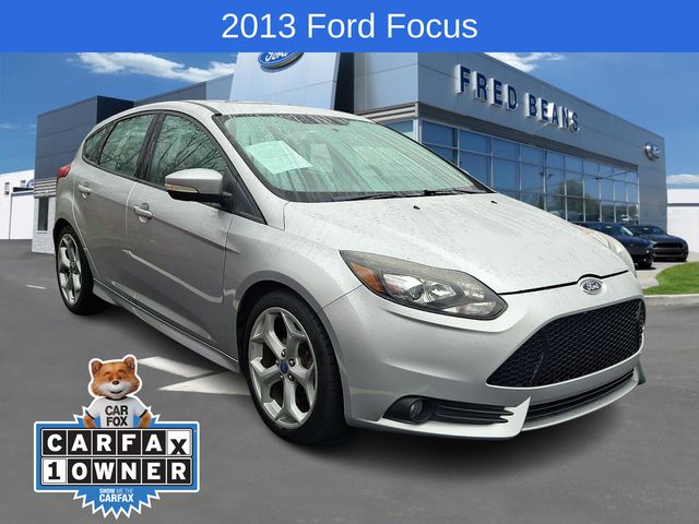 Ingot Silver 2013 Ford Focus ST Hatchback Front-Wheel Drive 6-Speed Manual