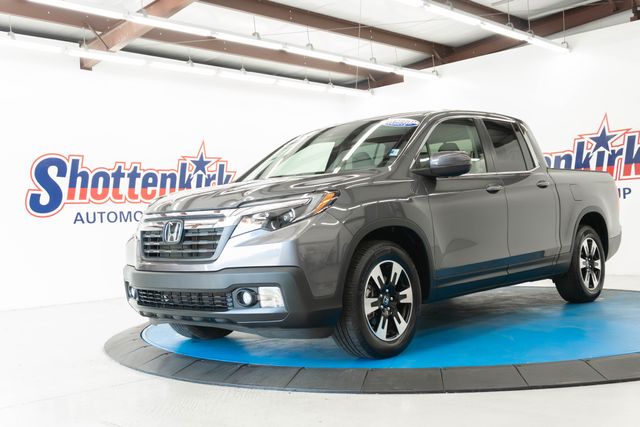 Gray 2020 Honda Ridgeline Pickup Truck Front-Wheel Drive 9-Speed Automatic