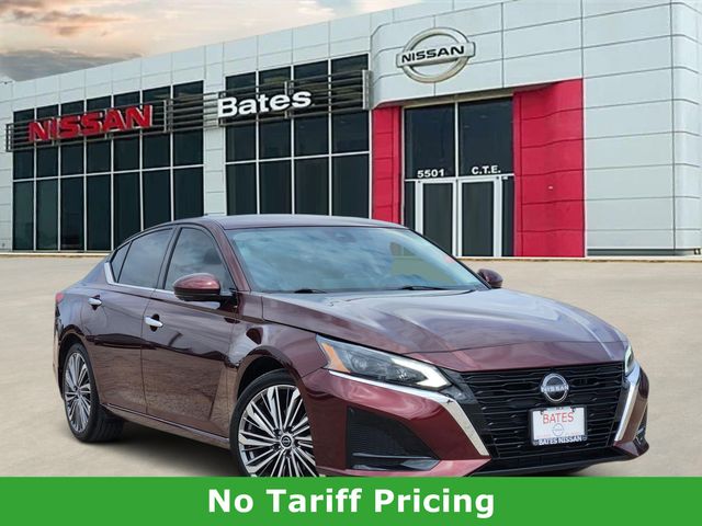 Garnet Pearl Metallic 2024 Nissan Altima Sedan Front-Wheel Drive Continuously Variable Transmission