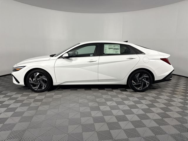 New 2025 Hyundai Elantra For Sale in Indianapolis, IN