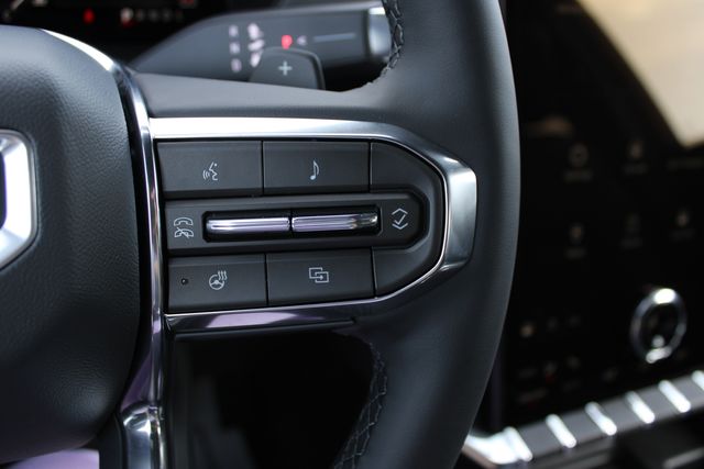 New 2026 White GMC Elevation image 12