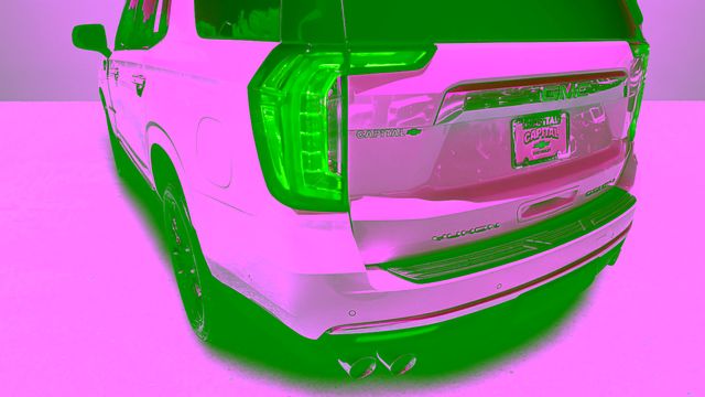 Used 2024 White GMC Denali image 41