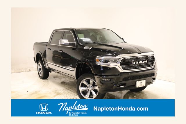 2022 RAM 1500 Limited Crew Cab 4WD