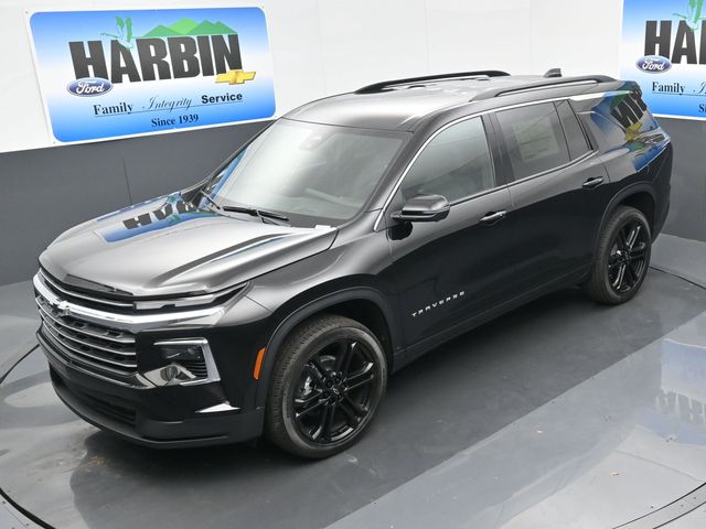 2025 Chevrolet Traverse LT photo