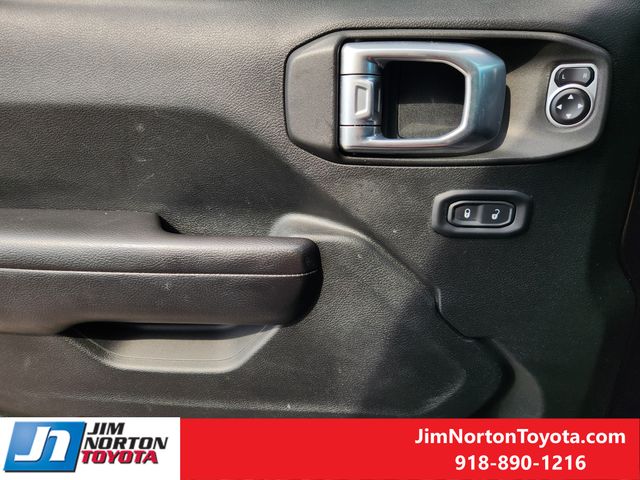 Used 2019 Jeep Wrangler SUV