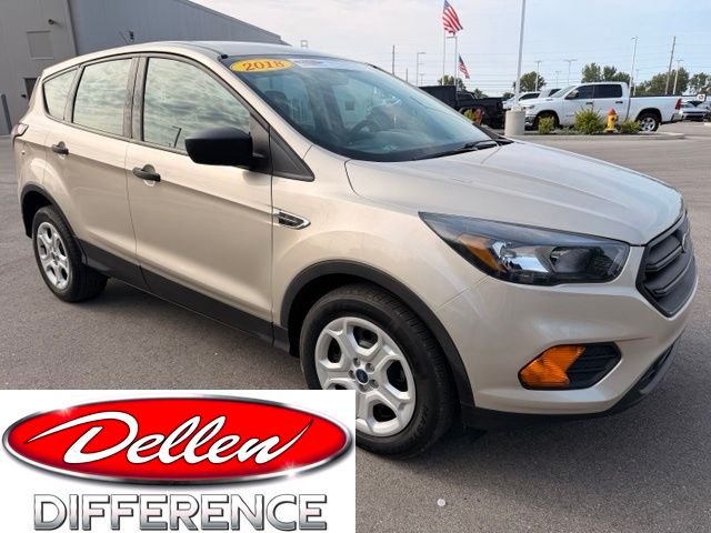 White Gold Metallic 2018 Ford Escape SUV / Crossover Front-Wheel Drive 6-Speed Automatic