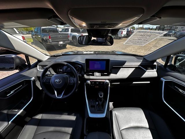 used 2025 Toyota RAV4 car