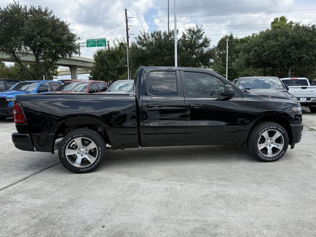2026 Ram 1500 Express Black at River Oaks CDJR