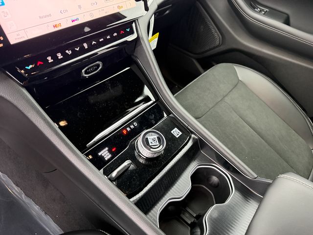 new 2026 Jeep Grand Cherokee car, priced at $37,525