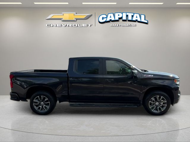 Used 2022 Gray Chevrolet RST image 6