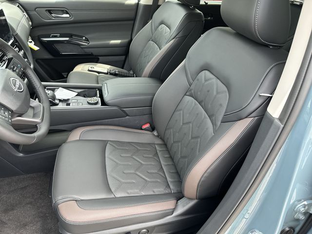 New 2026 Green Nissan Platinum image 15