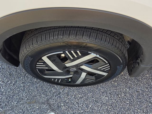 Used 2026 Nissan Kicks SUV
