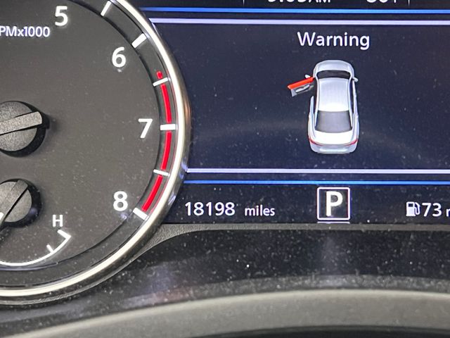2022 Electric Blue Metallic/Super Black Nissan Sentra SR FWD Sedan