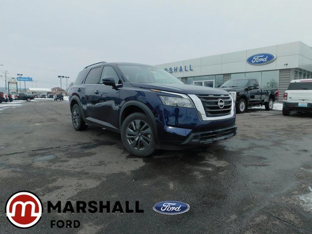 2024 Nissan Pathfinder SV FWD
