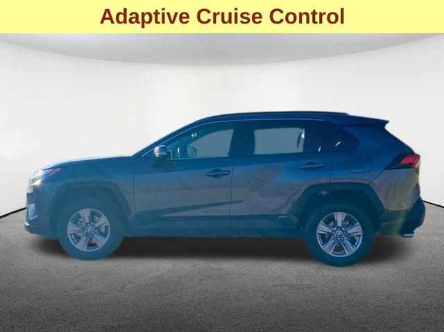 2023 Toyota RAV4 Hybrid XLE 7