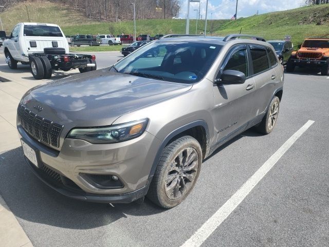Light Brownstone Pearlcoat 2021 Jeep Cherokee Latitude Lux 4WD SUV / Crossover Four-Wheel Drive 9-Speed Automatic