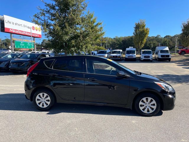 2015 Hyundai Accent GS 2