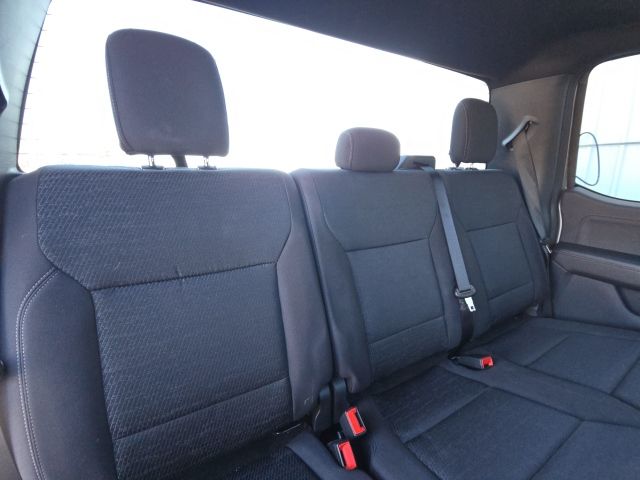 2023 Ford F-150 XLT:B02124