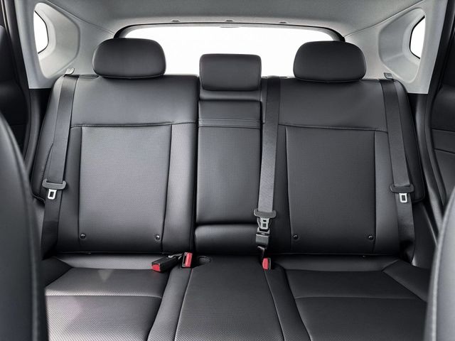 New 2026 Gray Hyundai SEL Premium image 16