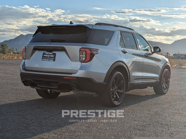 2023 Ford Explorer ST-Line 6