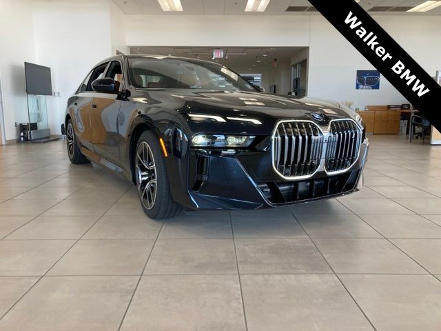 2024 BMW i7 xDrive60 AWD
