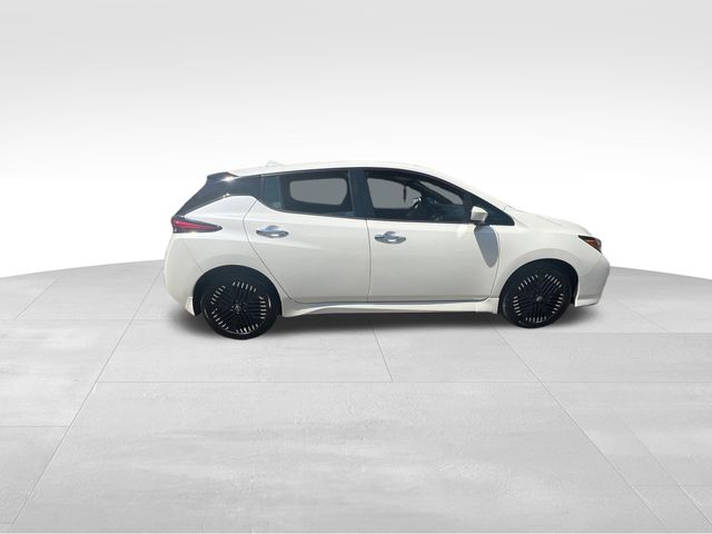 2023 Nissan Leaf SV Plus 11